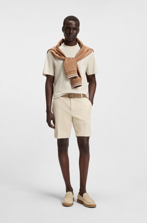 Shorts De Ajuste Slim Em Algodão Elástico Estruturado