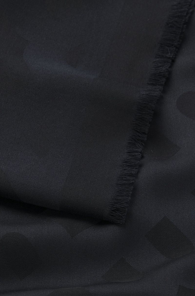 Cachecol Com Monograma Em Modal E Lã