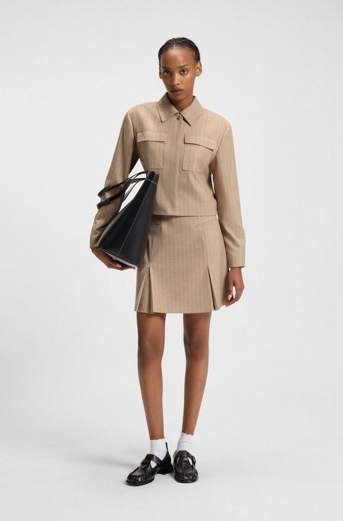 Minissaia em flanela de risca de giz