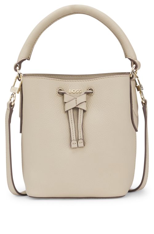 Bolsa Bucket Em Couro Com Letras Do Logo