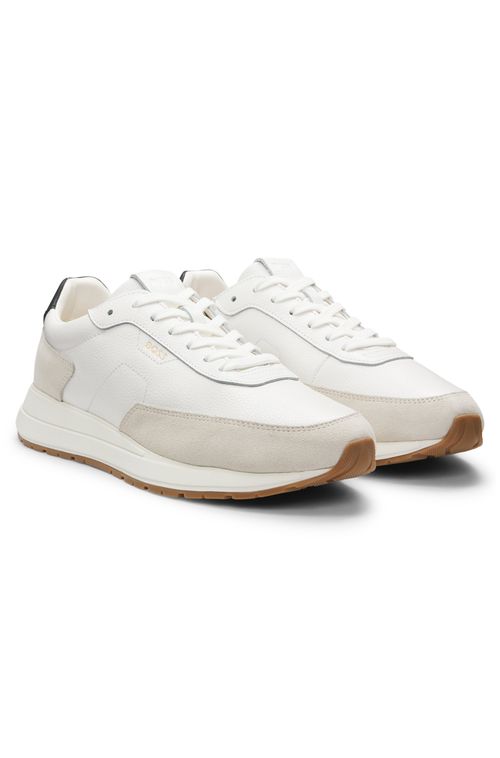 Tênis De Couro Com Detalhes Em Camurça