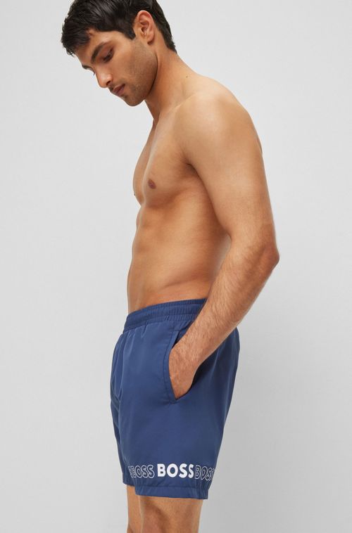 Shorts De Praia Em Material Reciclado Com Logos Em Repetição