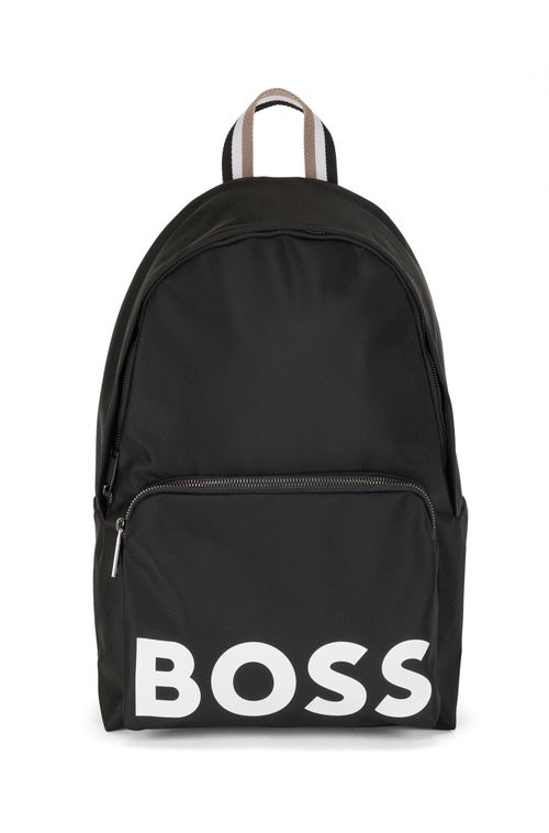 Mochila Em Material Reciclado Com Risca De Assinatura