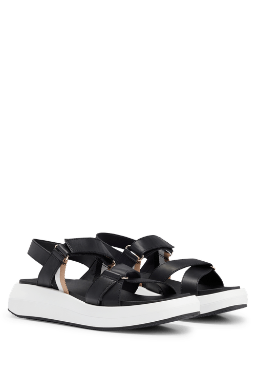 Sandálias Com Tiras Traseira, Fivela E Listra Exclusiva