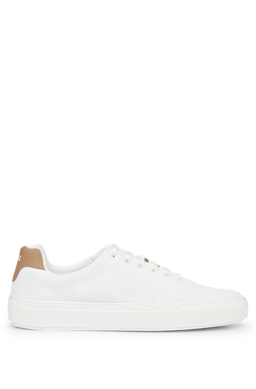 Tênis Cano Baixo Com Cabedal Em Malha Trançada