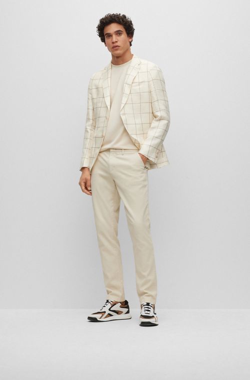 Chinos Slim Fit Em Uma Mistura De Algodão Elástico