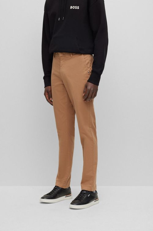 Calças Chinos De Ajuste Fino Em Gabardine De Algodão.