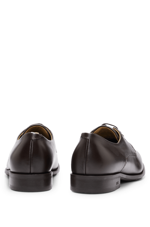 Sapatos Derby Em Couro Com Logo Em Relevo Marrom