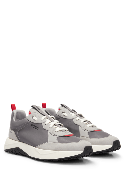 Tênis De Material Misto Com Sola De Borracha EVA