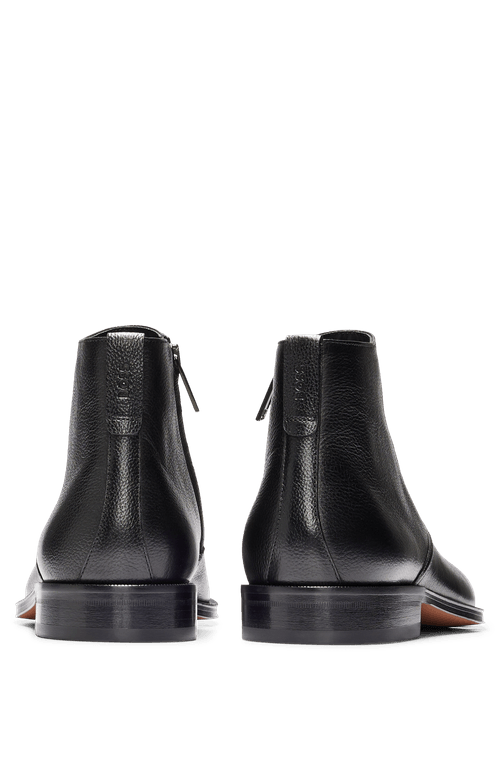Botas Preta Com Zíper Em Couro Granulado
