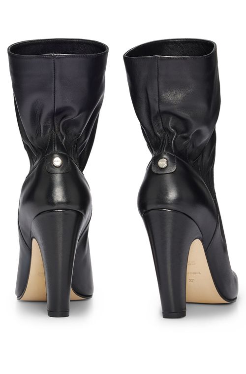 Botas De Salto Alto Em Couro Napa Com Acabamento Com Monograma