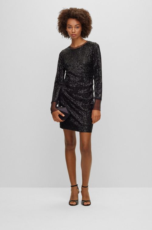 Vestido De Corte Ajustado Com Enfeites De Paetês