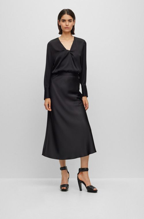 Blusa De Caimento Regular Em Seda Elástico Com Torção Frontal