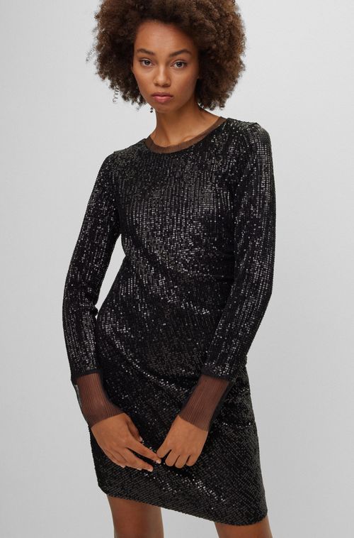 Vestido De Corte Ajustado Com Enfeites De Paetês