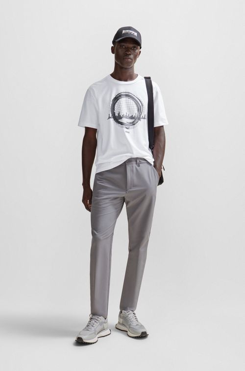 Camiseta De Algodão De Corte Regular Com Arte Sazonal