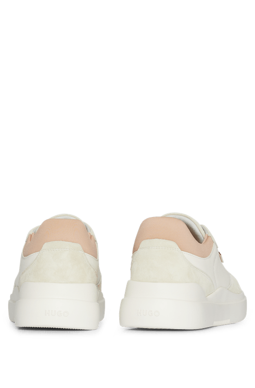 Tênis De Materiais Mistos Com Malha Texturizada