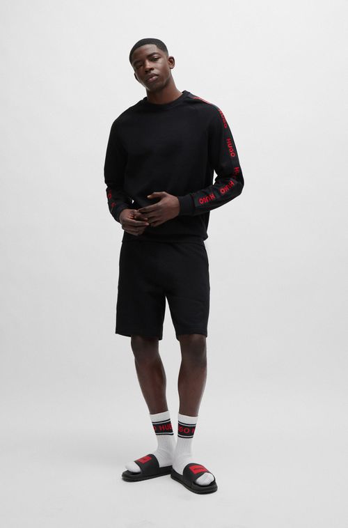 Shorts De Algodão Com Logos Bordados E Cordão Na Cintura