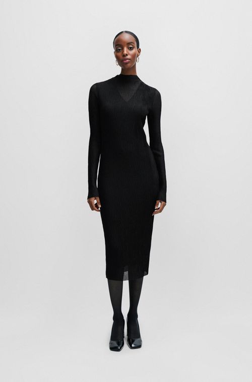 Vestido Forrado Em Tule Plissado Com Gola Alta