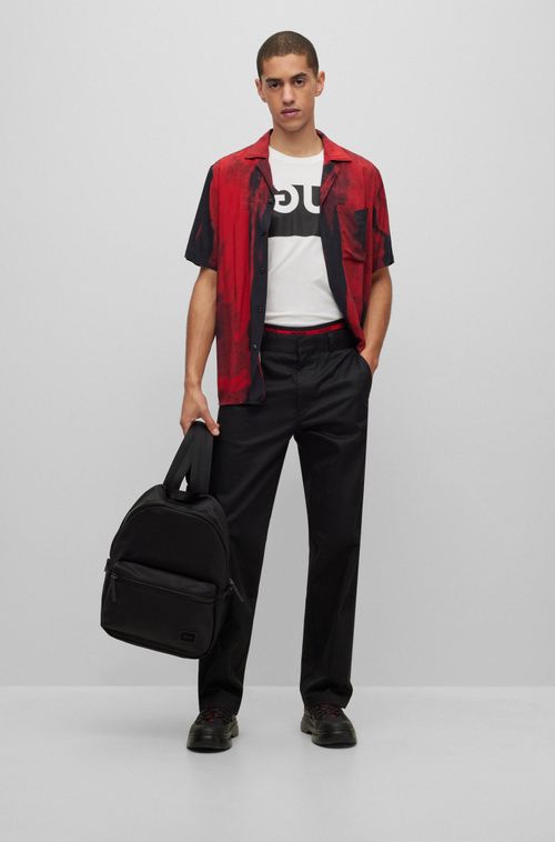 Camiseta Regular Fit Em Algodão Com Estampa De Logotipo Reverso