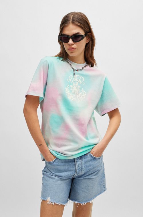 Camiseta De Algodão De Corte Folgado Com Desenhos Em Pedraria