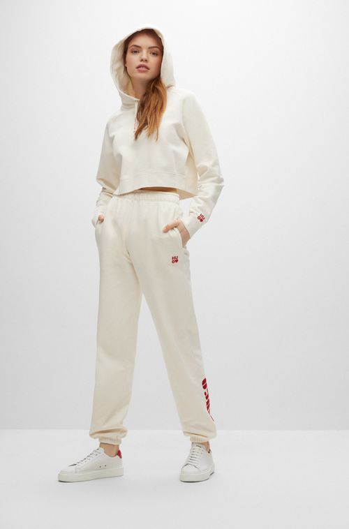 Blusa De Moletom Cropped Em Algodão Com O Tema De Amor