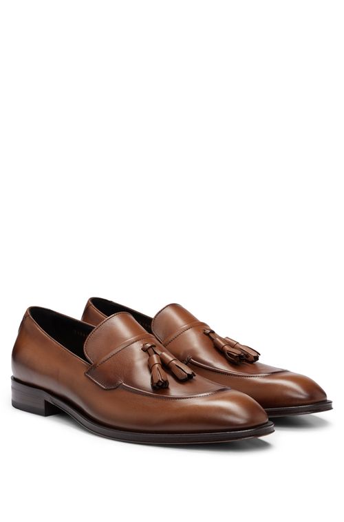Mocassins Em Couro Com Franja