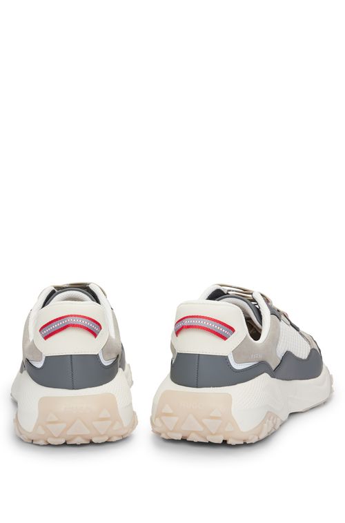 Tênis De Material Misto Com Acabamento Em Couro