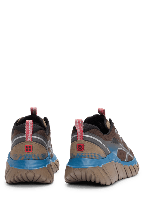 Tênis Em Materiais Mistos Com Perfil Robusto