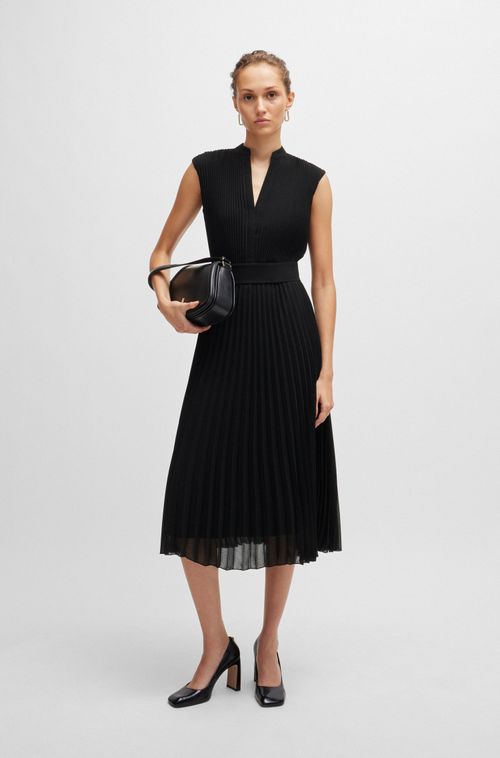 Vestido Plissado De Crepe Com Decote Entalhado