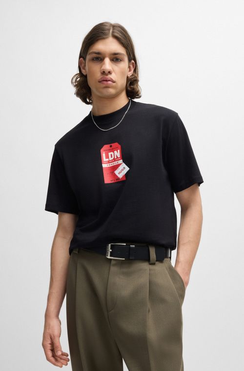 Camiseta De Algodão Com Arte De Etiqueta De Viagem