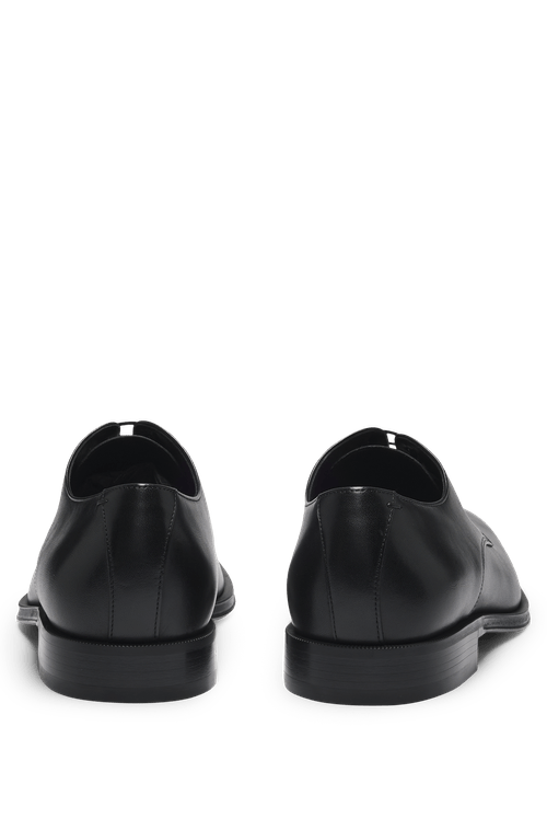 Sapatos Derby De Couro Italiano Com Detalhes De Costura