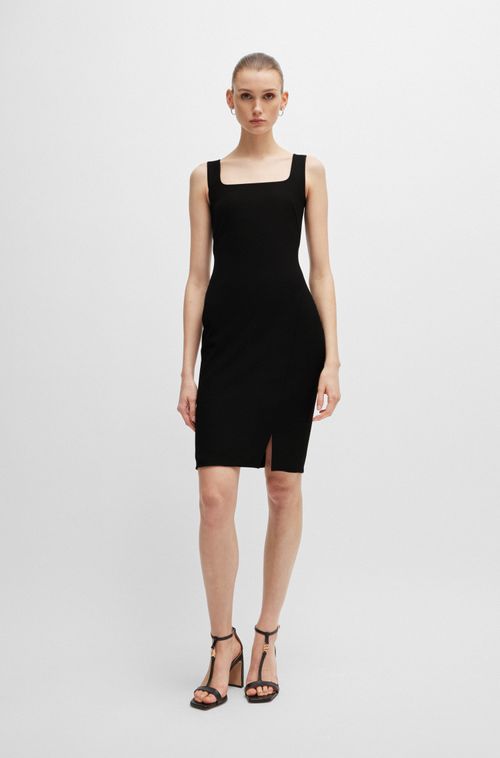 Vestido De Decote Em Material Com Fenda Frontal
