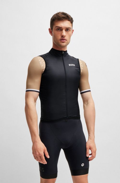 Colete Corta-Vento BOSS x ASSOS com Parte Traseira Respirável
