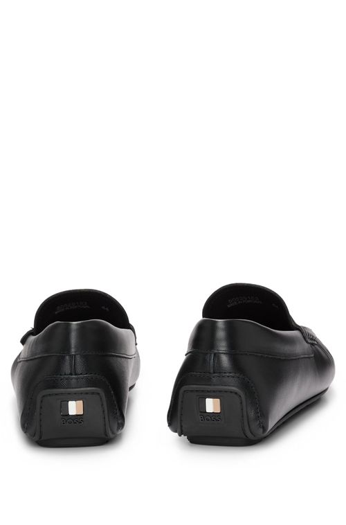 Mocassins De Couro Em Relevo Com Logo
