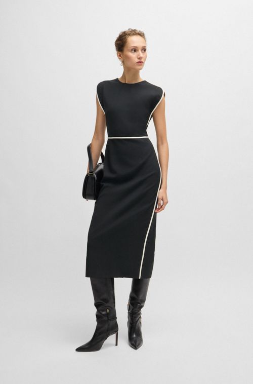 Vestido De Lã Com Riscas Contrastantes