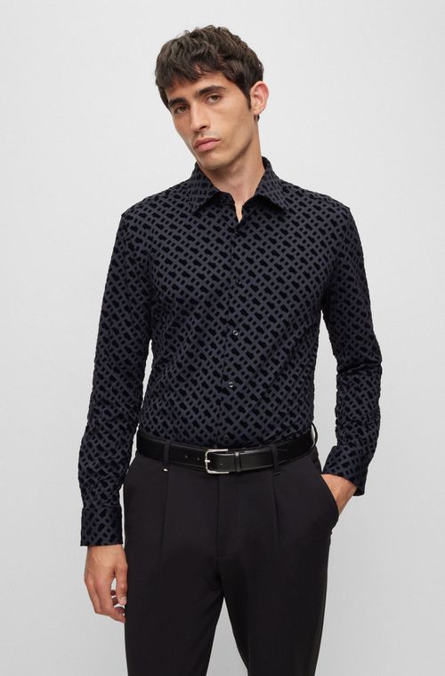 Camisa Preta Slim Fit Com Monogramas Estampados