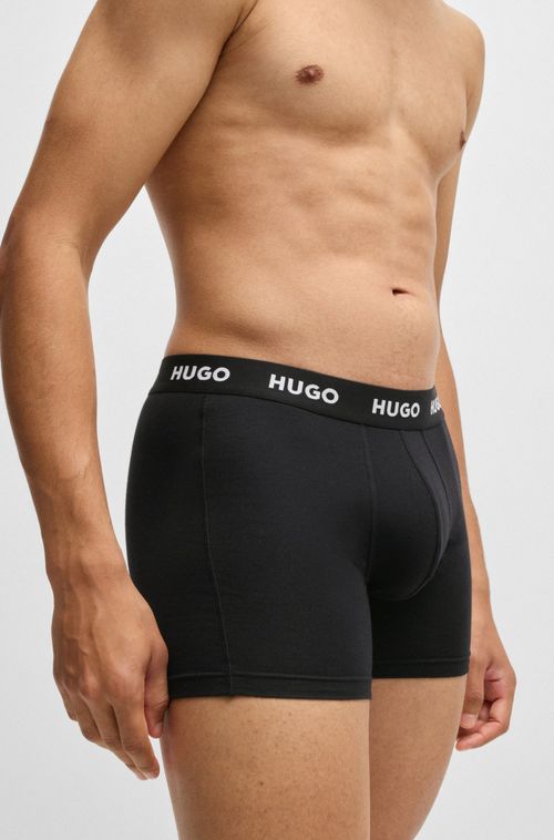 Três Cuecas Boxers Em Algodão Elástico Com Logos Na Cintura