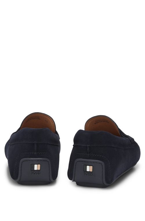 Sapatos Loafers Moccasin Em Camurça Com Acabamento Penny