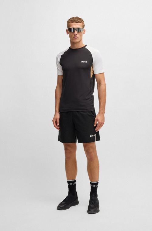 Shorts Em Tecido Super Elástico E De Secagem Rápida