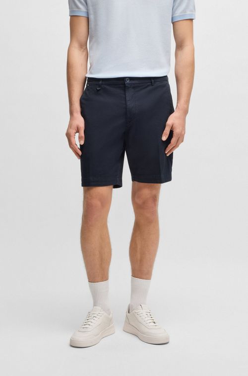 Shorts De Ajuste Slim Em Sarja De Algodão Elástico