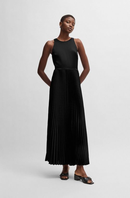 Vestido Maxi Em Cetim Martelado Com Saia Plissada