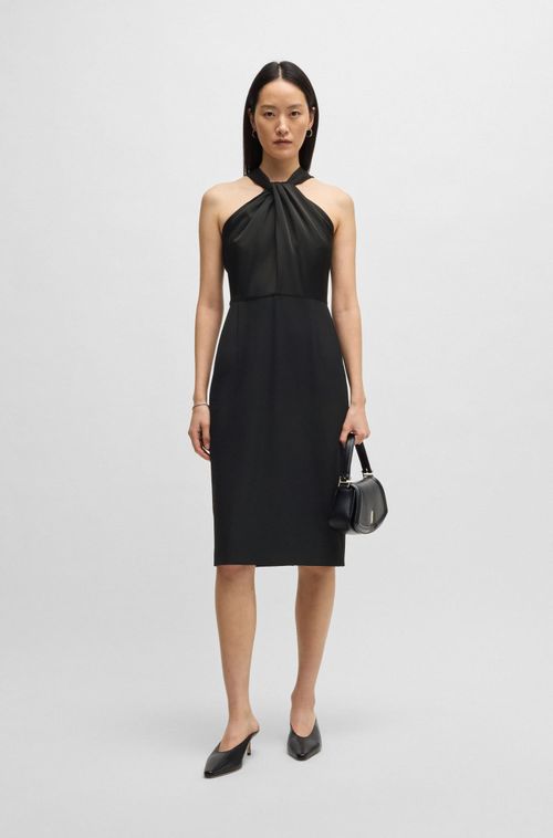 Vestido Com Detalhe Torcido Em Tecido Elástico