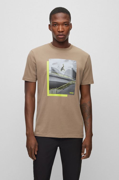 Camiseta Verde Com Estampa Fotográfica Em Jersey De Algodão Elástico