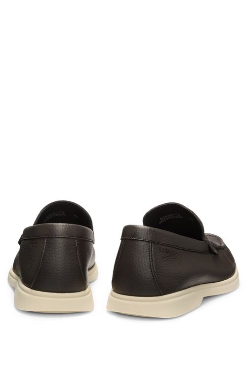 Mocassins Em Couro Polida Com Detalhe De Logo