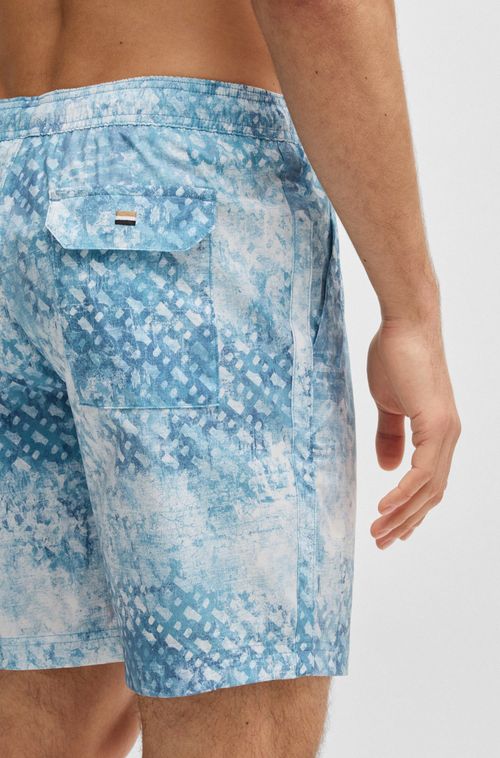 Shorts De Banho Com Arte De Monograma E Emblema De Logo