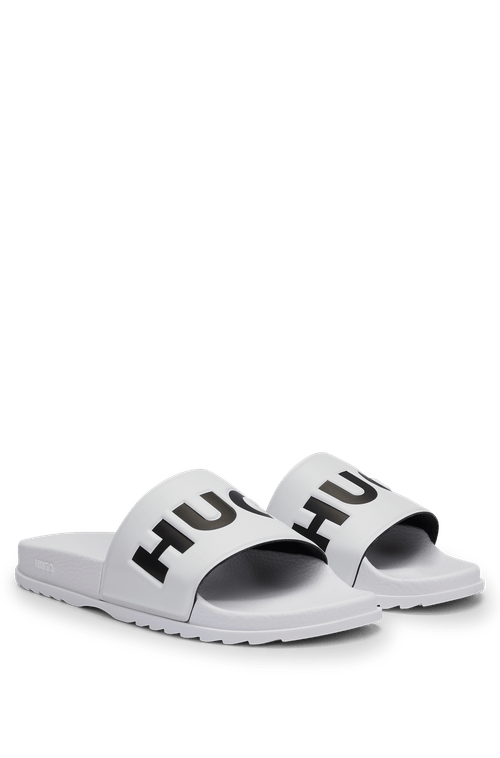 Chinelos com faixa de logo