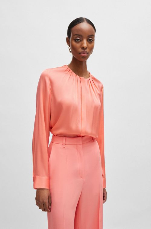 Blusa Com Gola Franzida Em Crepe De Seda Stretch