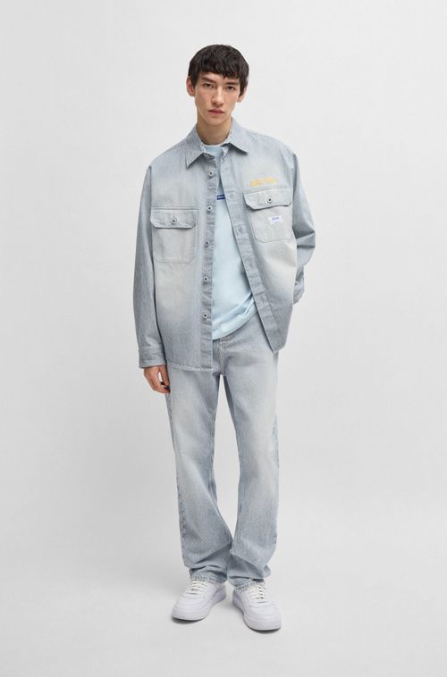 Calças Jeans Loose Fit Em Denim Azul Às Riscas