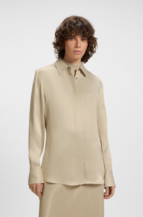 Blusa De Ajuste Regular Em Cetim