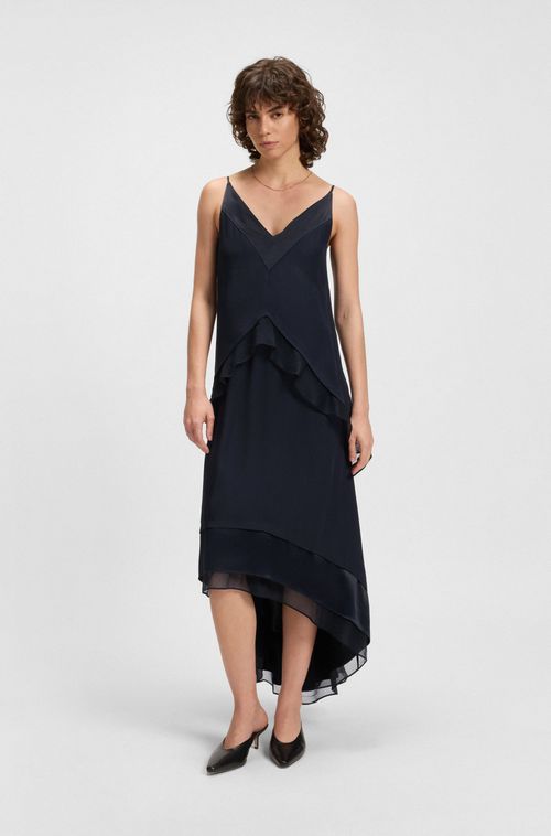 Vestido De Cetim Com Sobreposições E Detalhes Em Seda